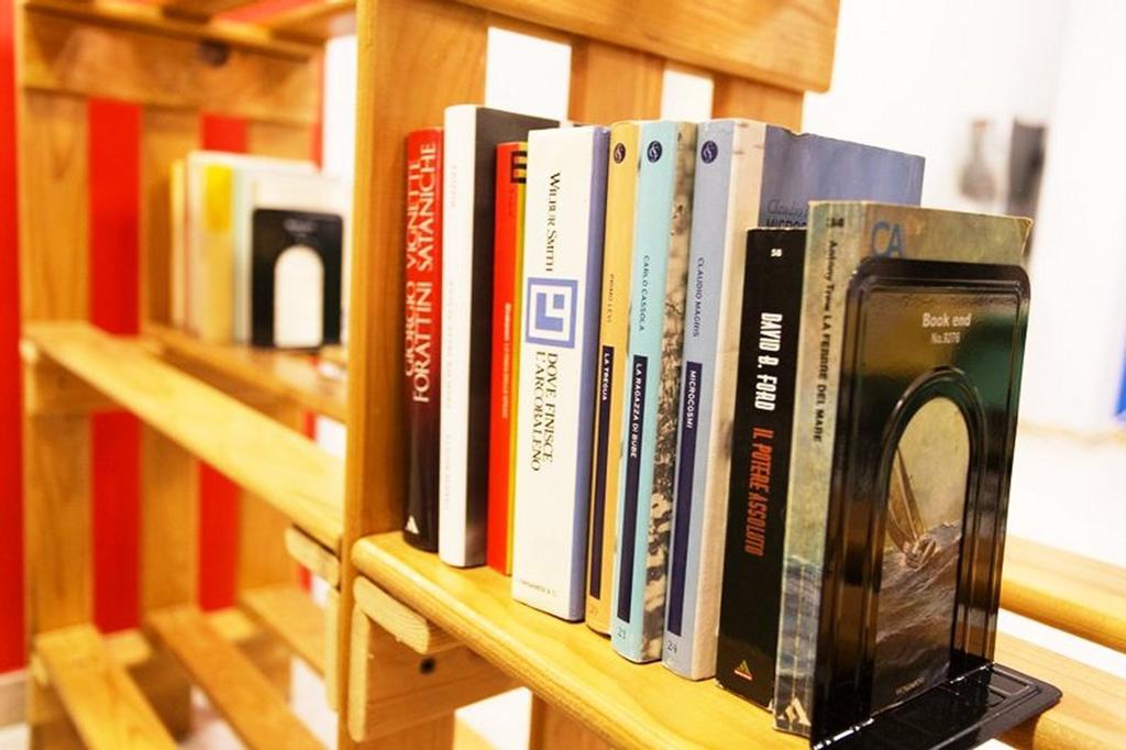 Hotel Byron Solo Per Giovani Riccione Ngoại thất bức ảnh